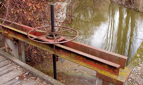 Sánský kanál, plavba na sedm hodin Sánský kanál, plavba na sedm hodin