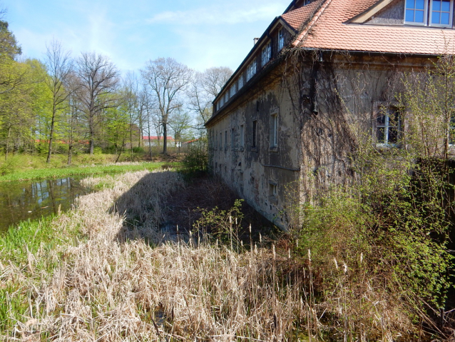 Berzdorfer See, Niedow a Kristýna