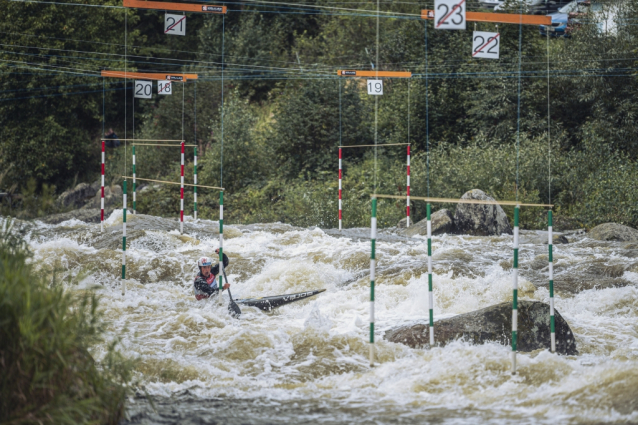 Studené Lipno udělilo české tituly ve vodním slalomu