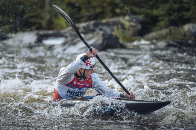 Studené Lipno udělilo české tituly ve vodním slalomu