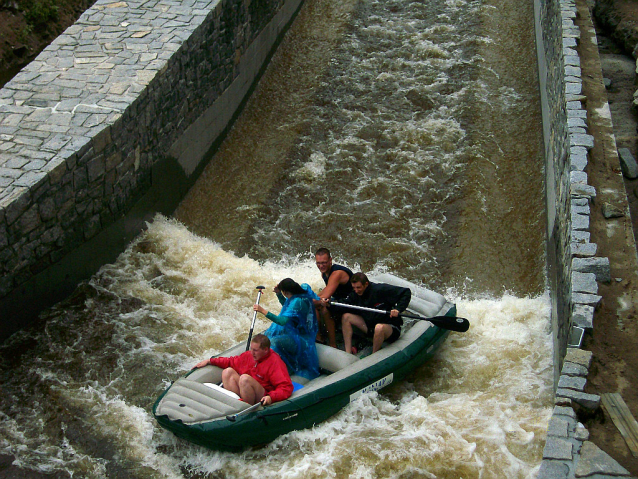 Vltava: vodácký průvodce a kilometráž