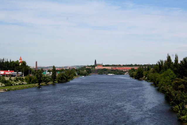 Barrandovský most přes Vltavu v Praze