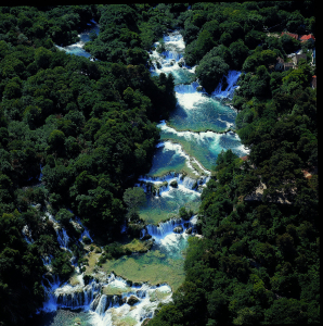 Komerční rafting v Chorvatsku