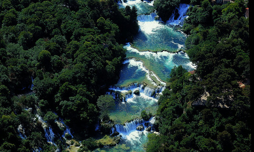 Komerční rafting v Chorvatsku Komerční rafting v Chorvatsku