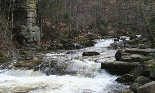 Kajakář se utopil na řece Kamienna Kajakář se utopil na řece Kamienna