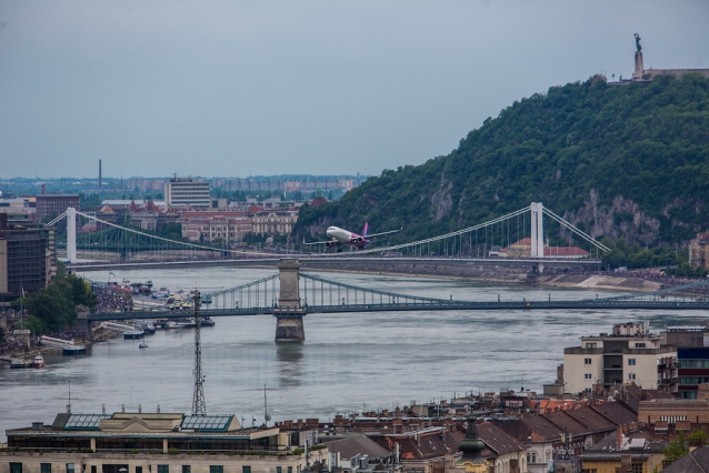 Na krásném modrém Dunaji v mořském kajaku do Budapešti