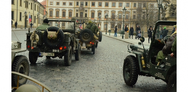 Konvoj svobody Jeep - spanilá jízda veteránů