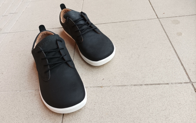 Barefoot Xero Glenn jsou pohodové městské boty