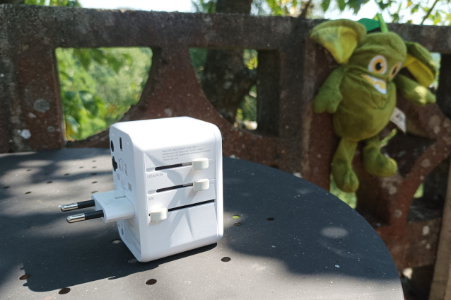 TEST Fixed World Adapter 3XUSB-C/2XUSB 65W