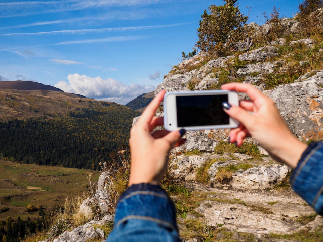 Je použitý telefon dobrým nápadem na dárek pro dítě?