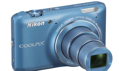 Nikon si připomíná 100. výročí