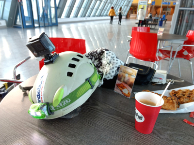 Hudyho marže je vyšší než 25 %