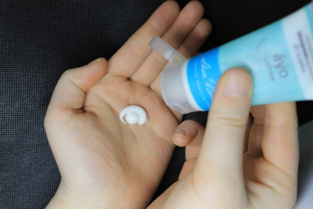 Nejlepší SPF na obličej: Jak vybrat ten pravý pod make-up i pro citlivou pleť?