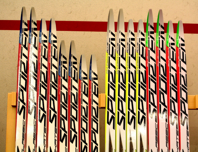 Třetinový prodej lyží trápí všechny včetně Sportenu