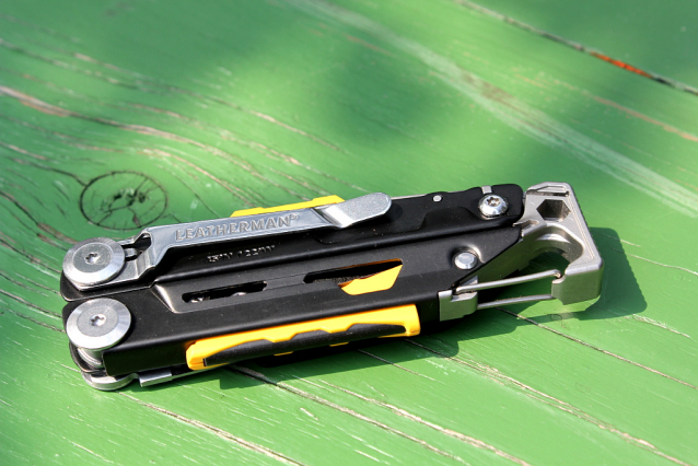 TEST Multitool Leatherman Signal ‒ jasný signál k přežití