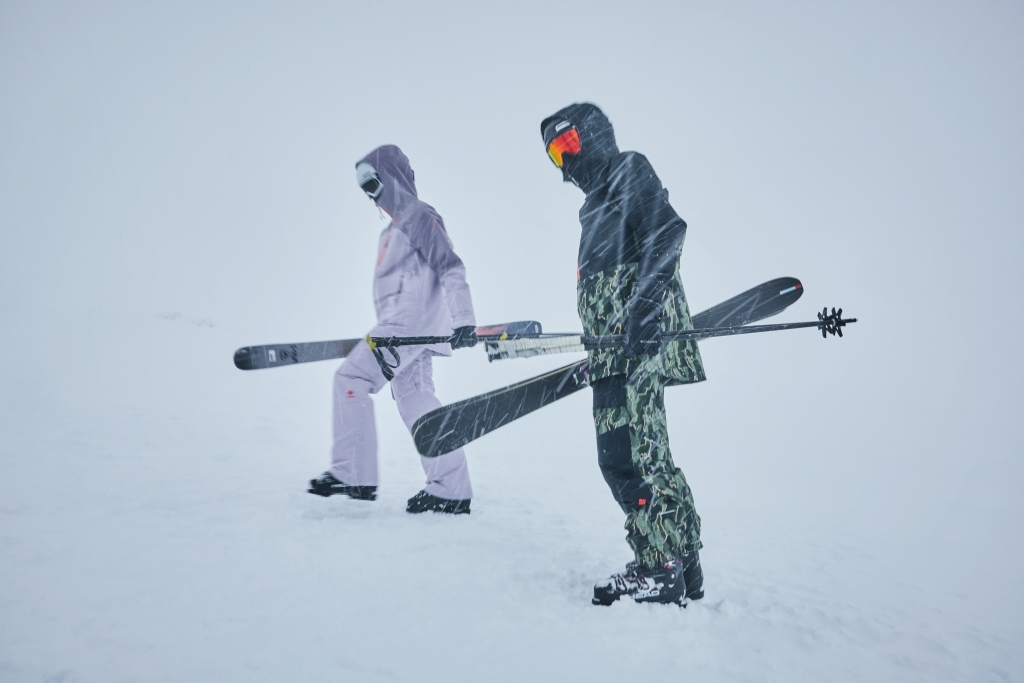Nepříjemné sněžení na horách.