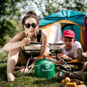 LPG láhev: 5 kg na gril, 10 kg do karavanu, 33 kg k vytápění chaty