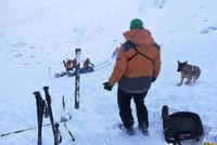 Pod Chopkem zabila lavina lyžaře ve Školském žlabu 