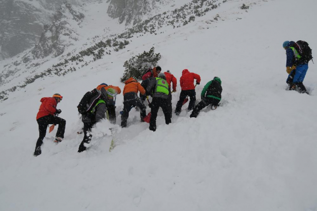 Slovenský turista byl stržen lavinou a zahynul ve Vysokých Tatrách