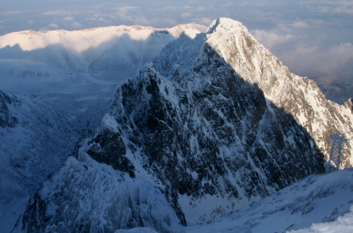 Vysoké Tatry. Kežmarský štít a Vidlový hřeben.