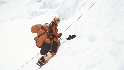 Mount Everest. Klára Poláčková pod Severním sedlem.