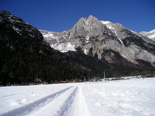 Seefeld. Běžecká trasa v Leutasch.