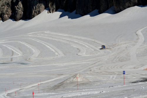 Dachstein, běžkařská dráha na ledovci.