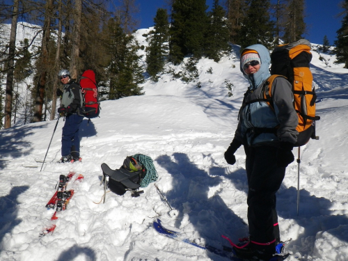 Totes Gebirge, Omarek a Madla na skialpinistické trase pod Elmem.