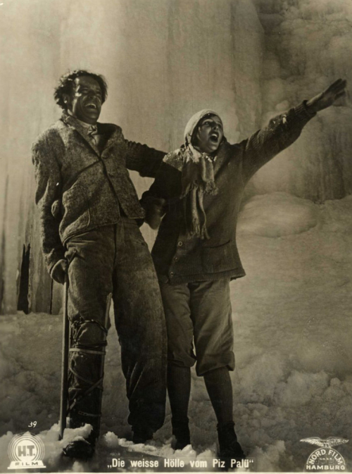 Die Weiße Hölle vom Piz Palü. Plakát na nejlepší horolezecký film všech dob. Leni Riefenstahlová a Kurt Gerron.