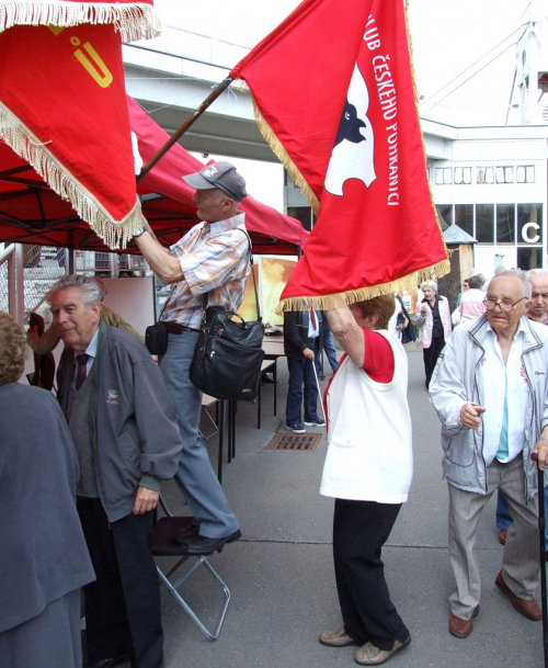 1. máj 2014 slaví komunisté na Výstavišti Praha - Holešovice. 