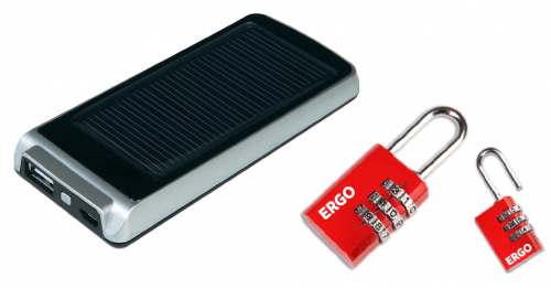 Kompaktní solární nabíječka pro chytré telefony, navigace a drobnou elektroniku značky A-solar Platinum Mini.