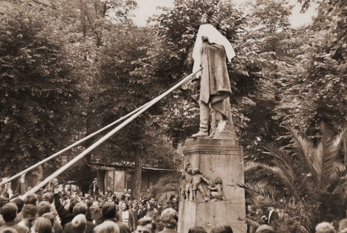 Ruská okupace Karlovy Vary 21. srpna 1968.