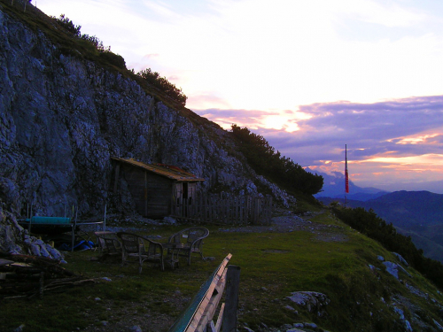 Klettergarten má Werfenerhütte doslova za dveřmi.
