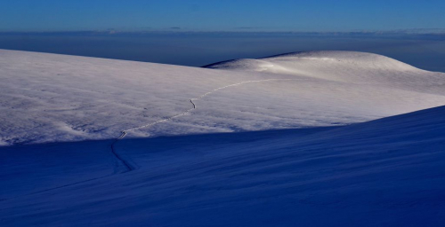 Kazbek (5047 m), Kavkaz.