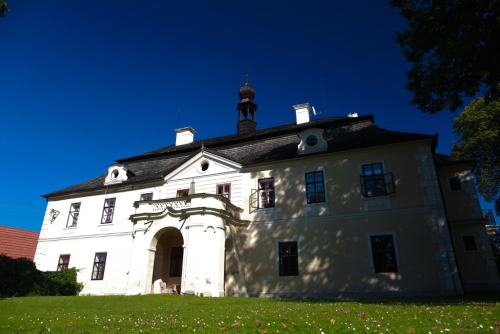 Statek Čelina nedaleko Orlické přehrady.