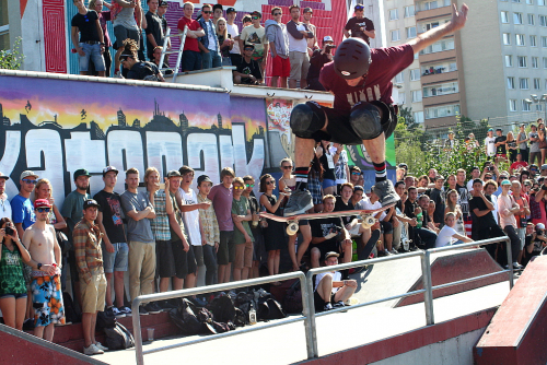 Gutovka Praha. Tony Hawk skateboard vacation.