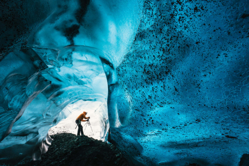 Ledové jeskyně na Islandu / Ice Caves Iceland.