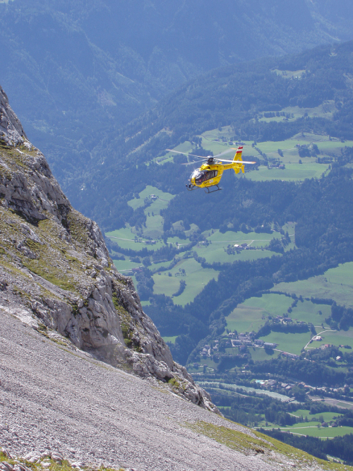 Tennengebirge, Hochthron, záchranná akce pomocí helikoptéry.