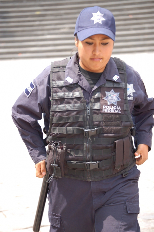 Mexická policistka.