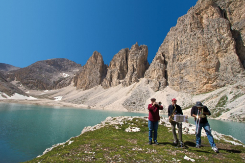 Tóny Dolomit /  I Suoni delle Dolomiti.