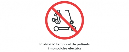 Zákaz převážení elektrokoloběžek a elektromonocyklů v MHD Barcelona.