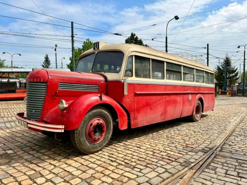 Autobus Praga NDO.