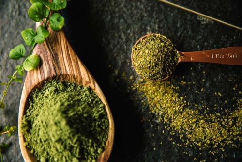 Kratom.