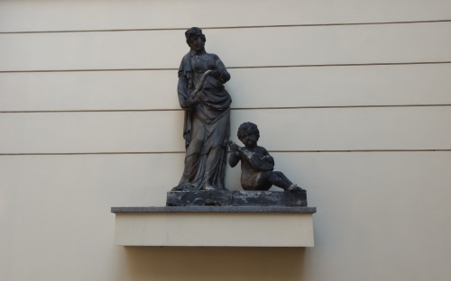 Prachnerovy sochy, Spálená ulice, Praha.