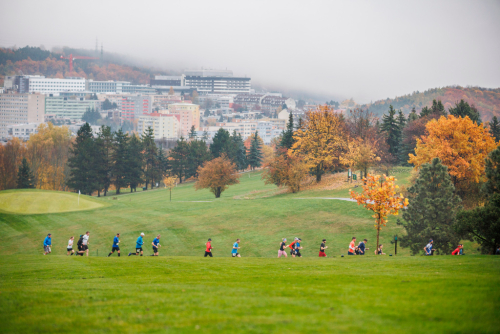Běh přes motolské jamky.