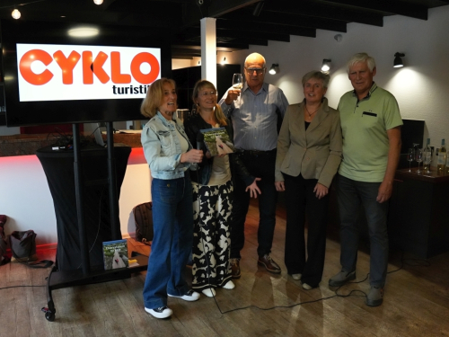 Chorvatskem na kole.