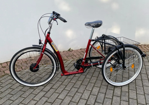 Elektrické tříkolky Gommer.