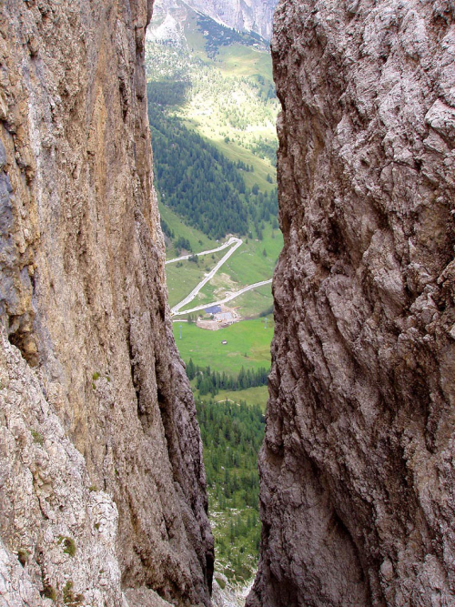 Dolomity, Sella, feráta Brigata Tridentina.