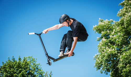 Freestyle koloběžka.