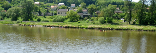 Vltava, Libčice, mořské kajaky.